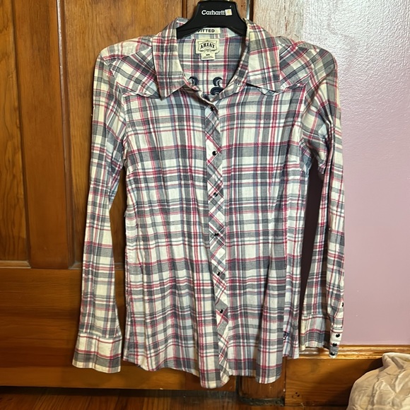 Ariat button down - Picture 2 of 2